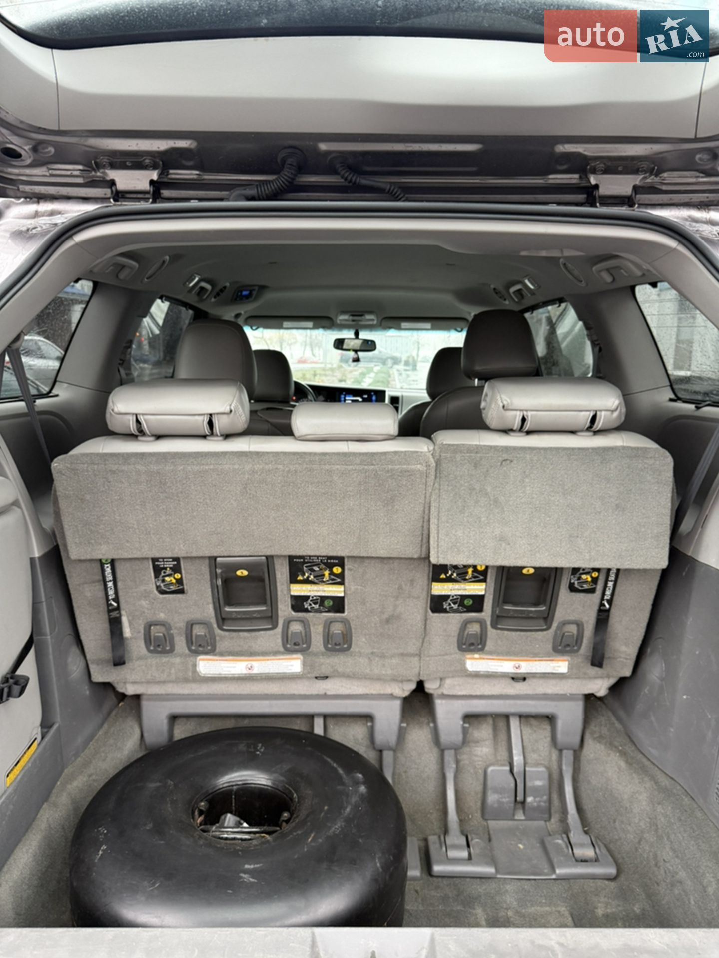 2016 Toyota Sienna - мініатюра 6