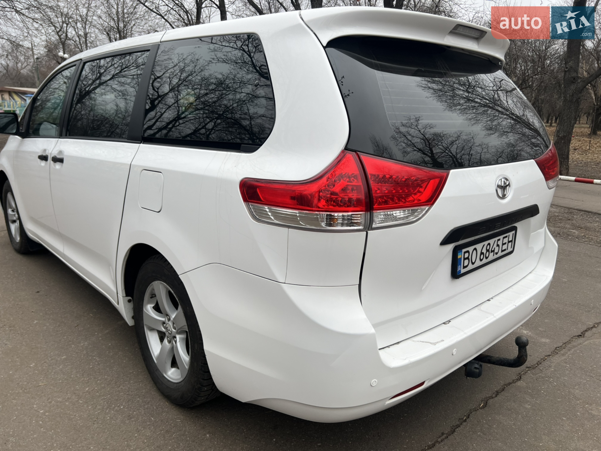 2011 Toyota Sienna - мініатюра 6