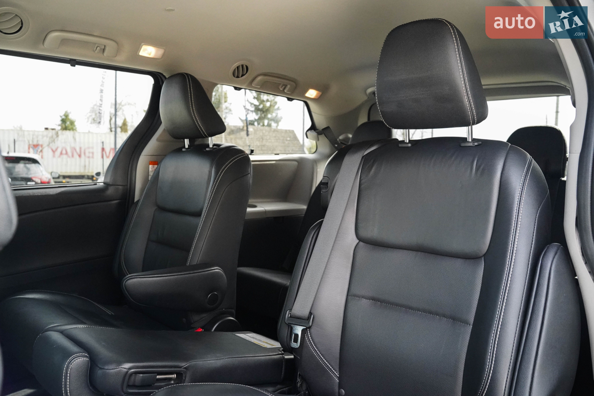 2019 Toyota Sienna - мініатюра 21