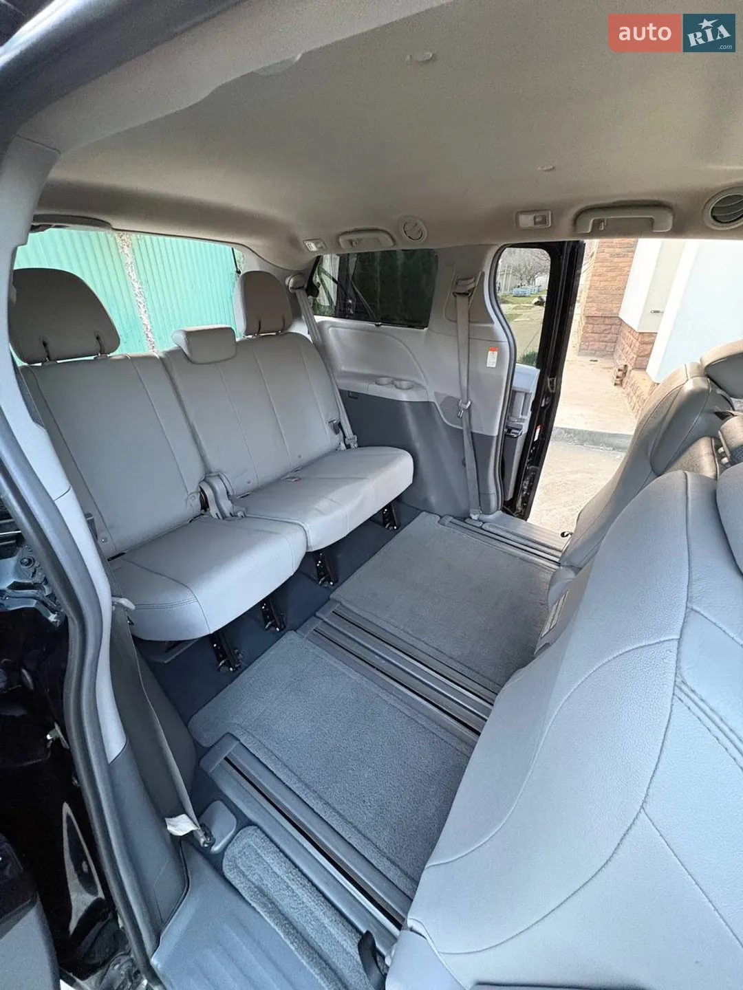 2017 Toyota Sienna - мініатюра 32