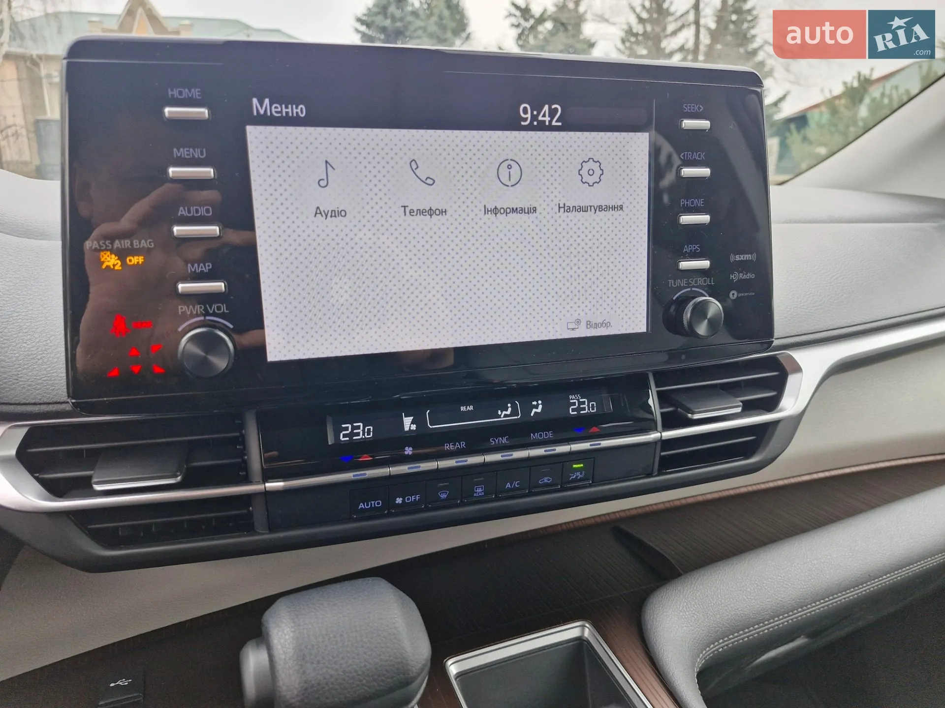 2023 Toyota Sienna - мініатюра 17