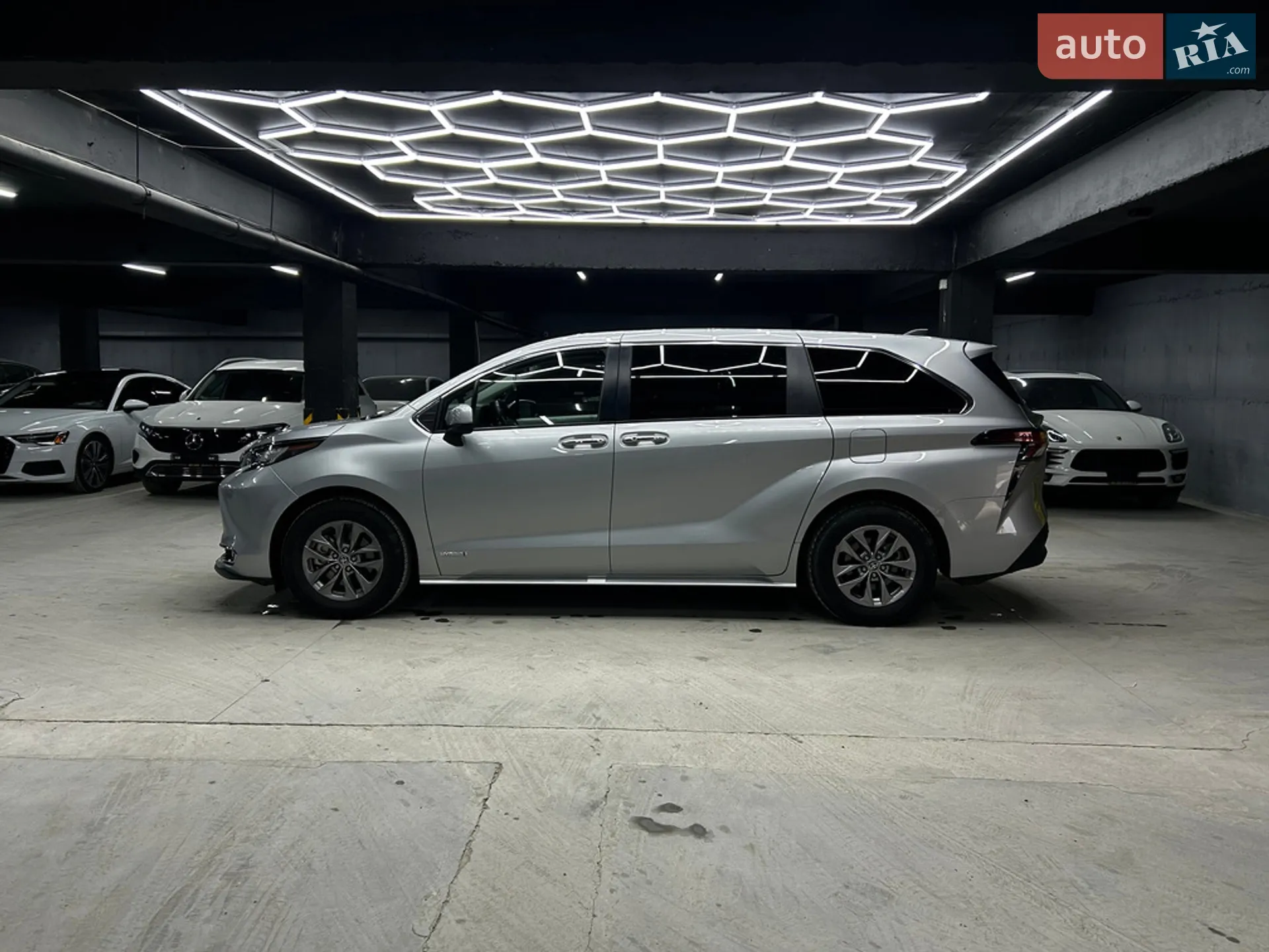 2021 Toyota Sienna - мініатюра 6
