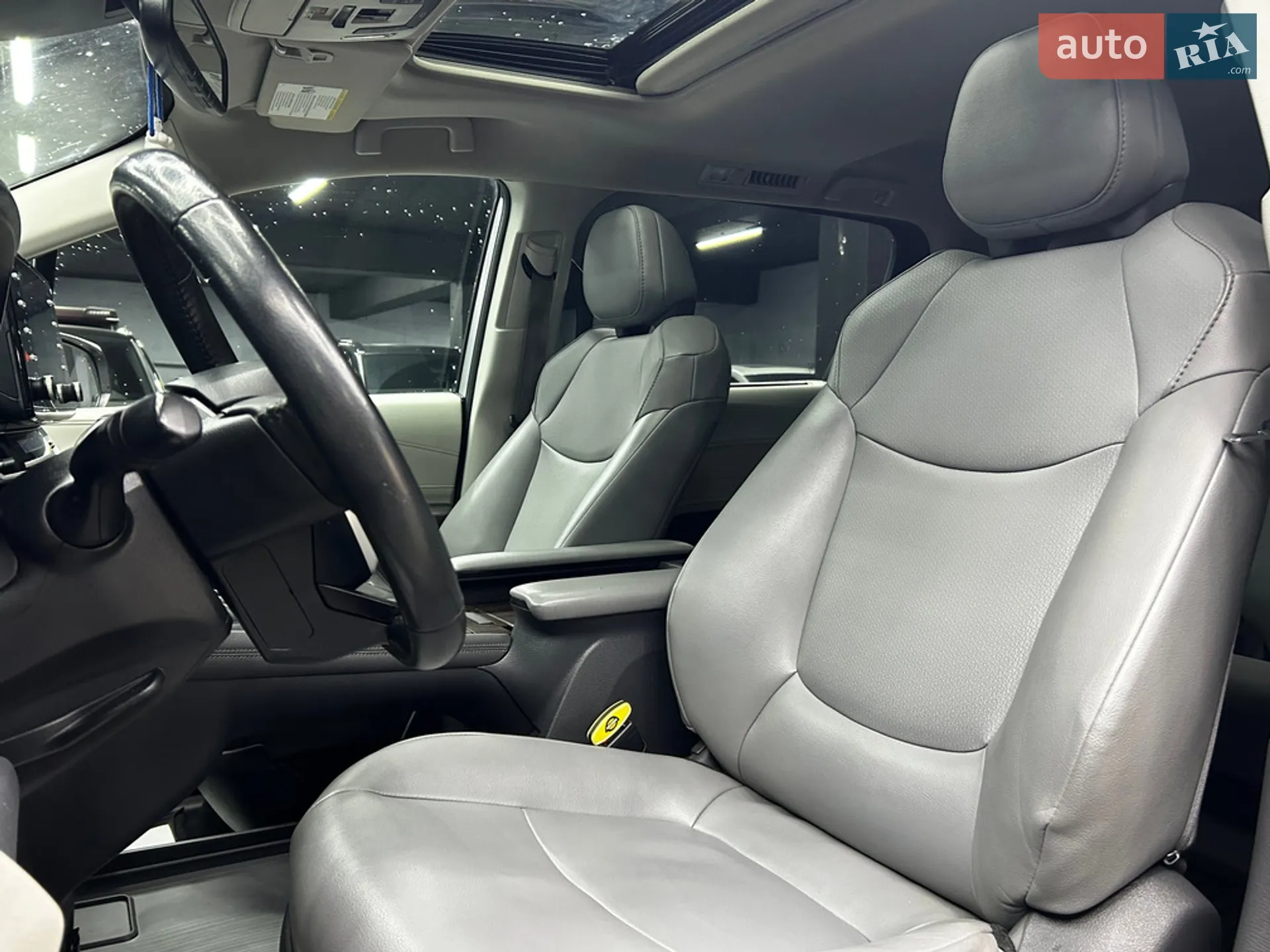 2021 Toyota Sienna - мініатюра 11