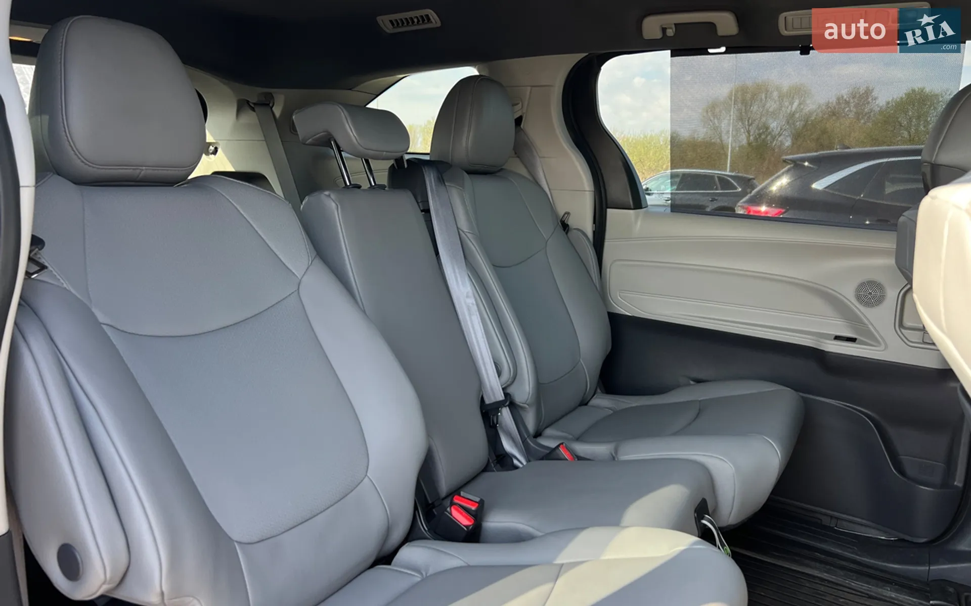 2022 Toyota Sienna - мініатюра 20