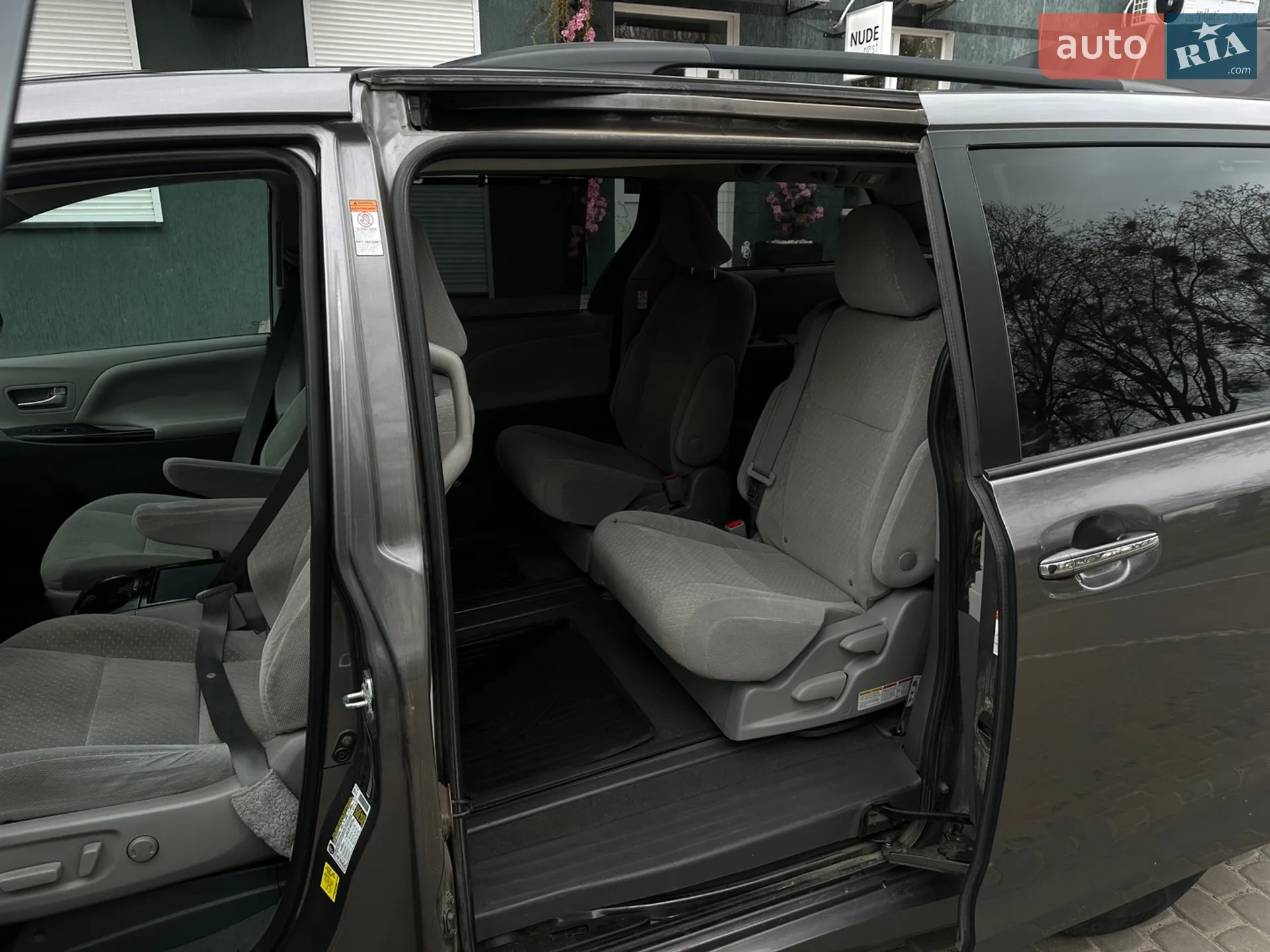 2019 Toyota Sienna - мініатюра 11