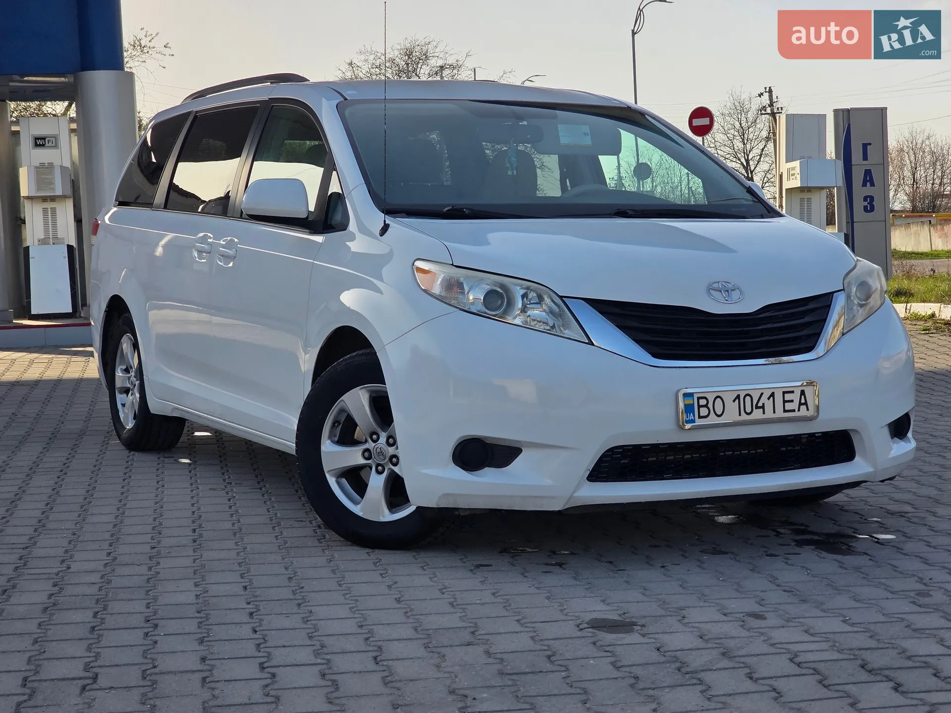2013 Toyota Sienna - мініатюра 24