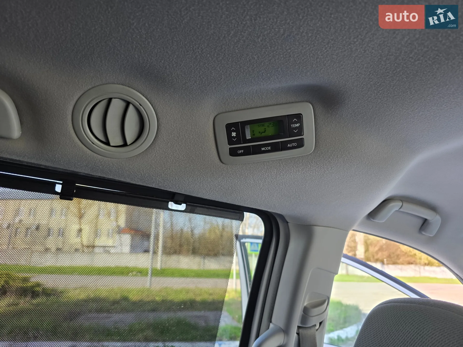 2013 Toyota Sienna - мініатюра 61