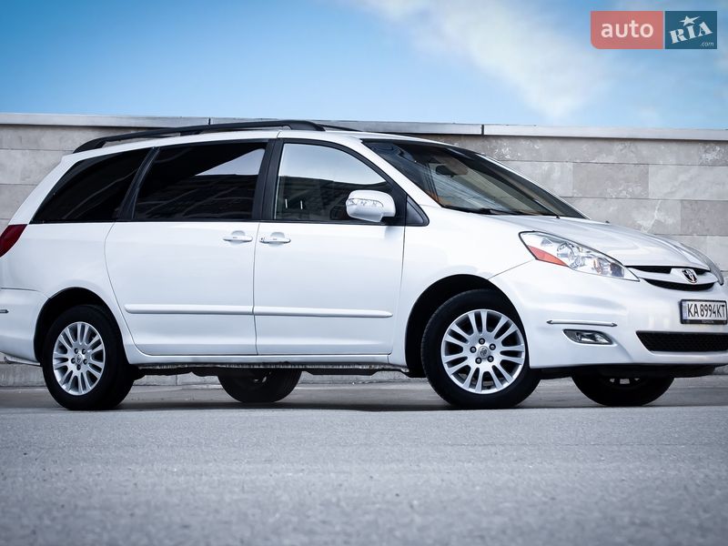 Toyota Sienna 2007