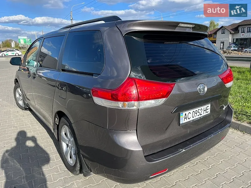 Toyota Sienna 2011 VIN 5TDKA3DC7CS009842 фото оголошення 10 з 76