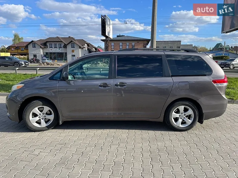 Toyota Sienna 2011 VIN 5TDKA3DC7CS009842 фото оголошення 12 з 76