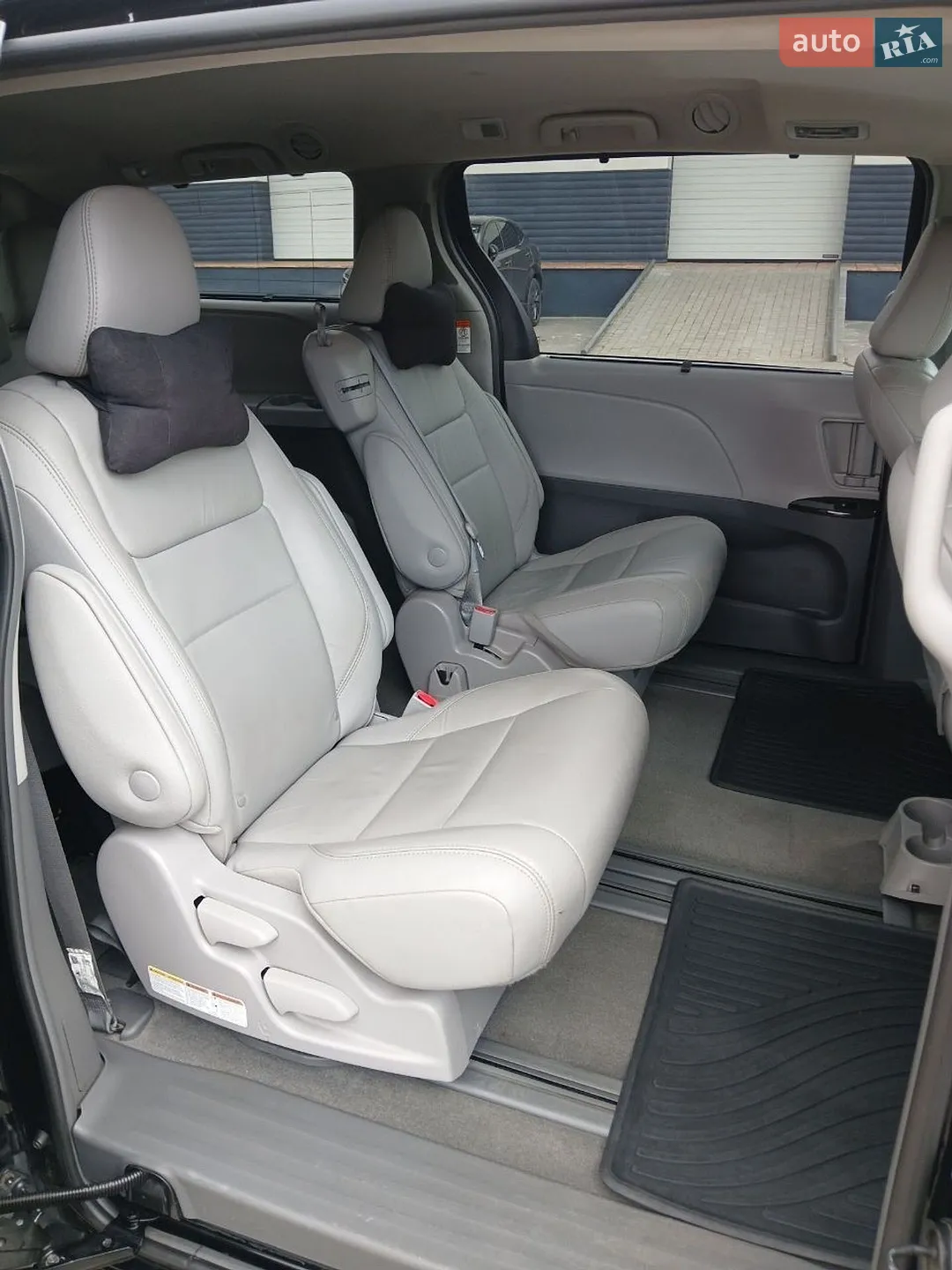 2018 Toyota Sienna - мініатюра 12