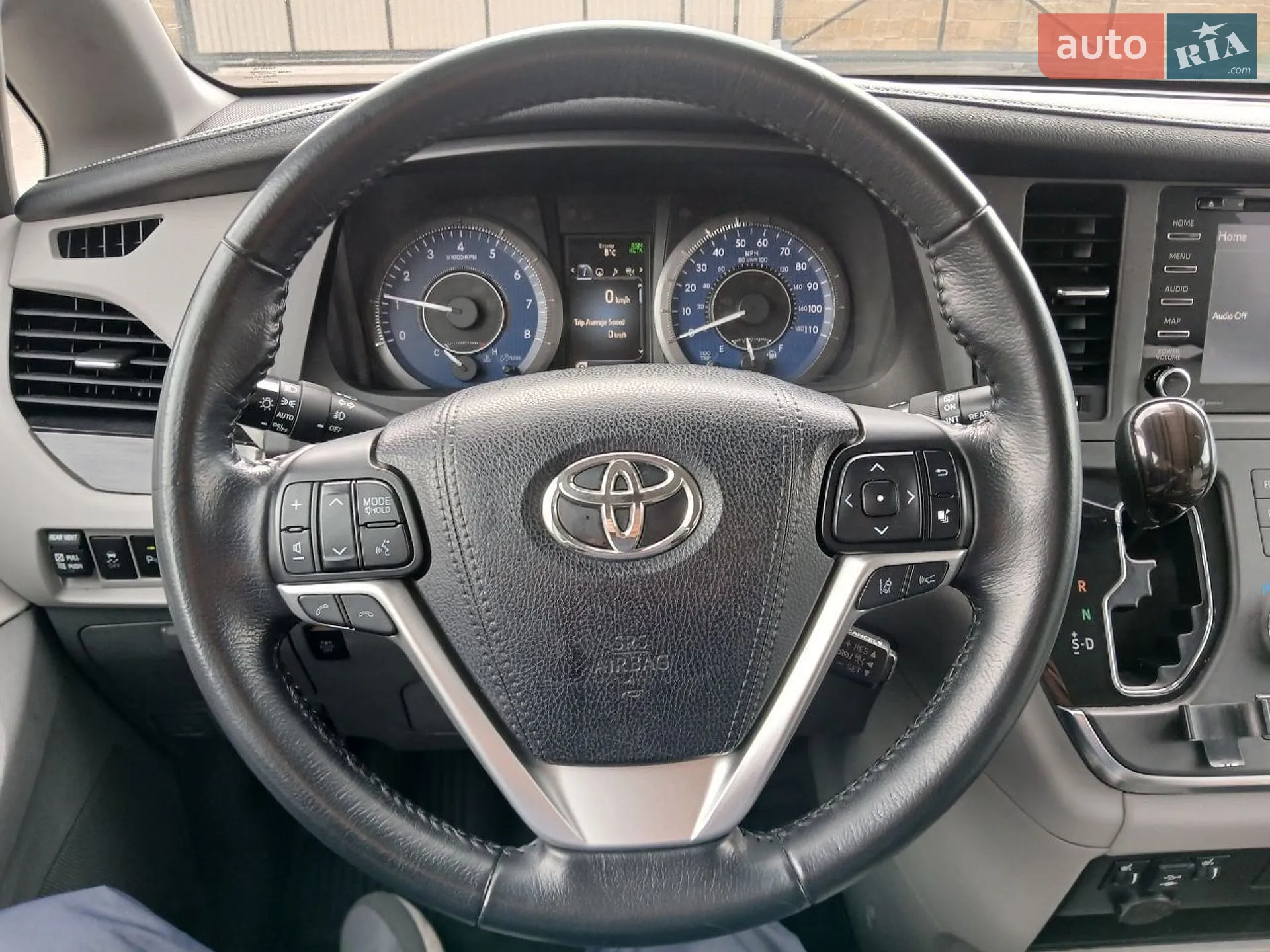 2018 Toyota Sienna - мініатюра 16