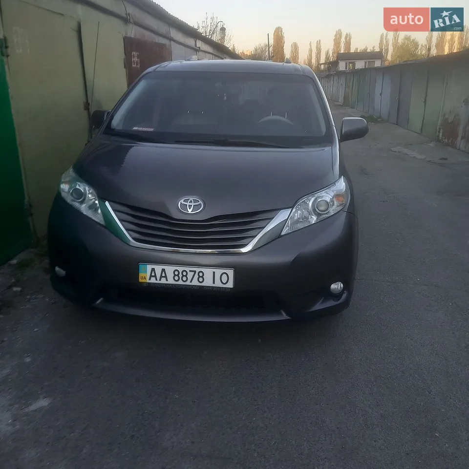 2014 Toyota Sienna - мініатюра 36