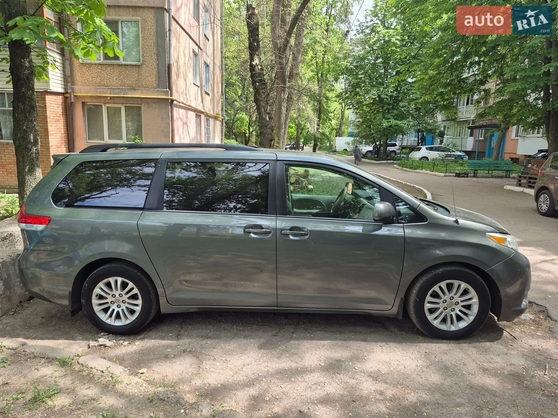 2014 Toyota Sienna - мініатюра 7