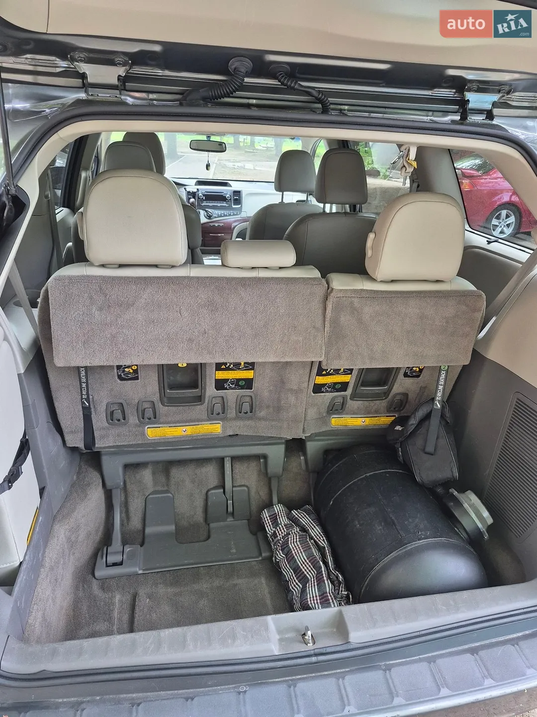 2014 Toyota Sienna - мініатюра 26