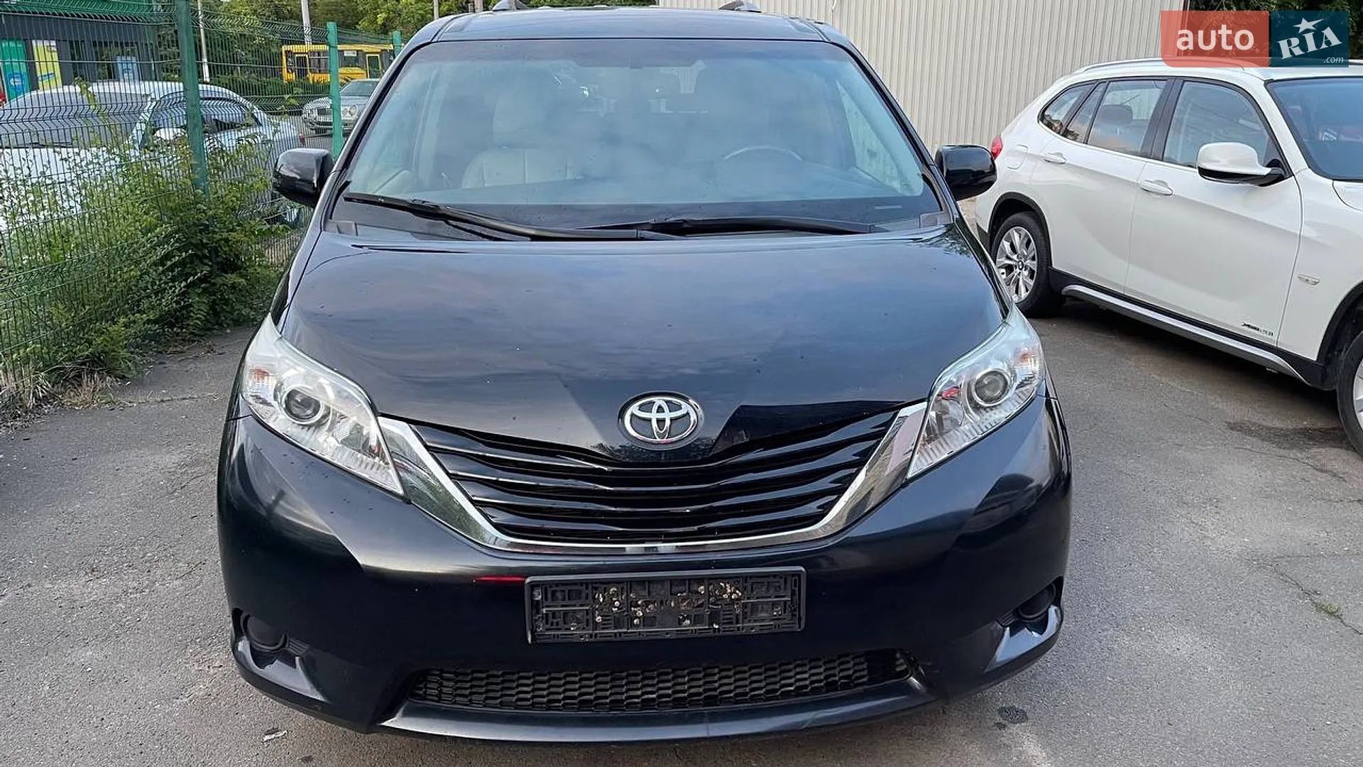 2015 Toyota Sienna - мініатюра 2