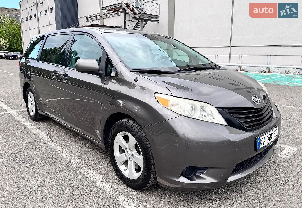 2011 Toyota Sienna - мініатюра 33