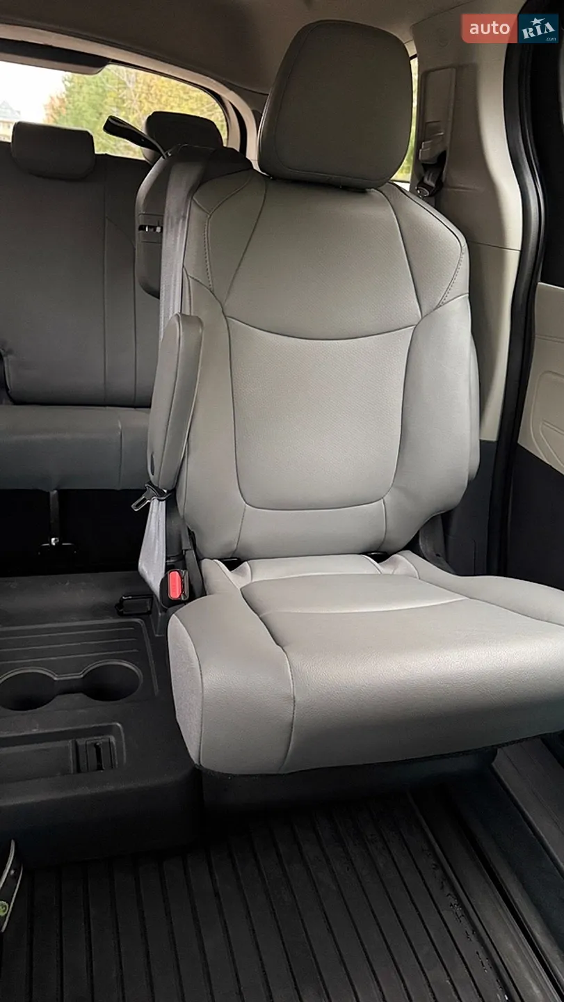 2024 Toyota Sienna - мініатюра 8