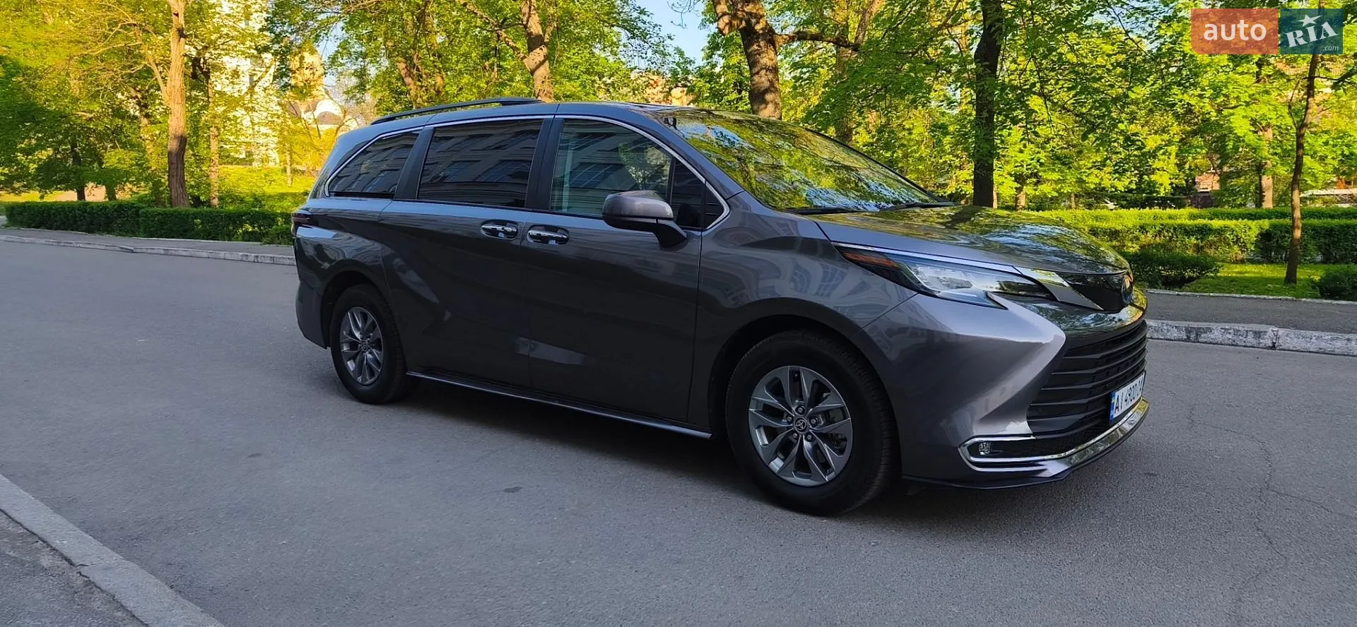2023 Toyota Sienna - мініатюра 3