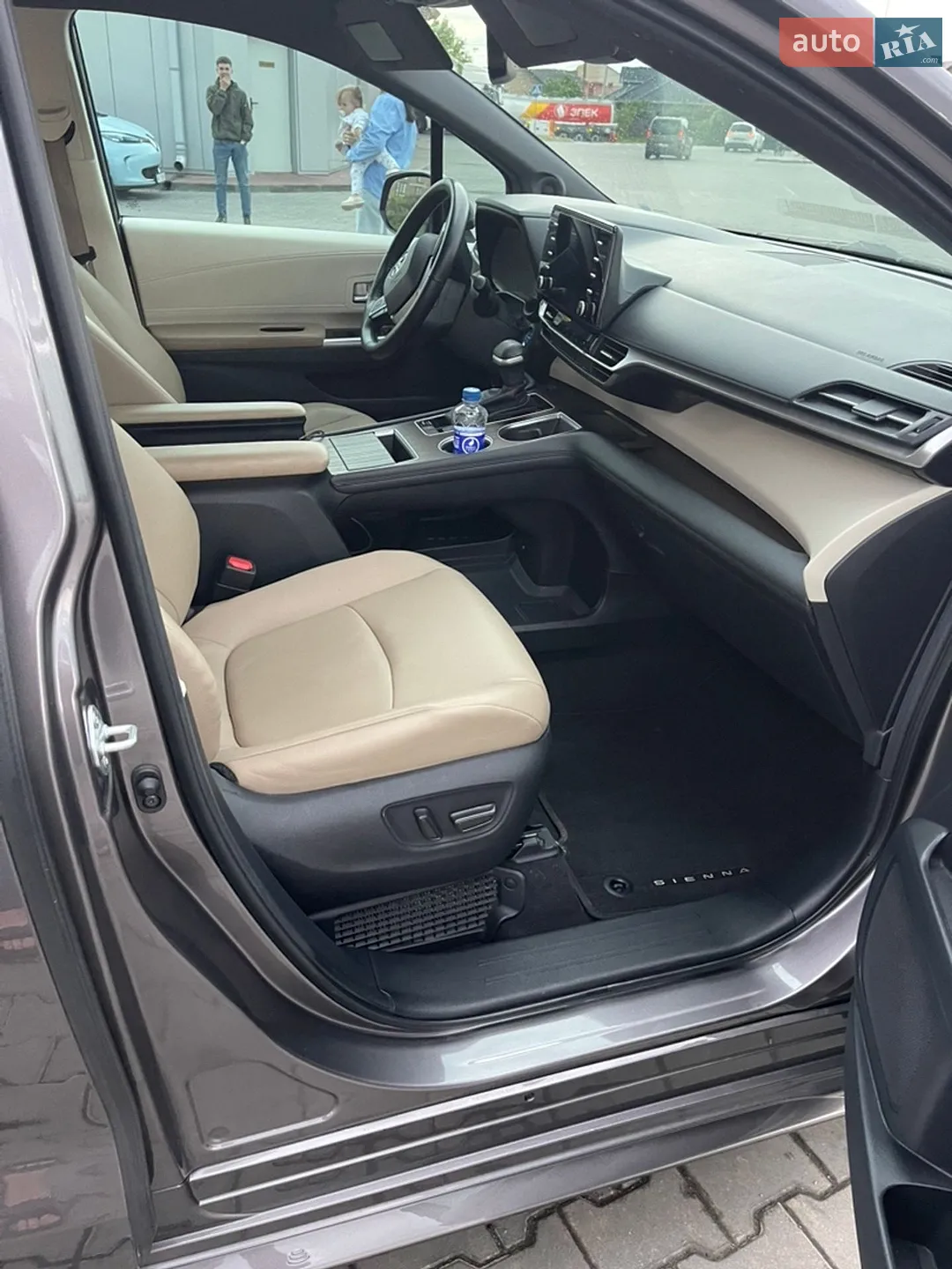 2021 Toyota Sienna - мініатюра 12