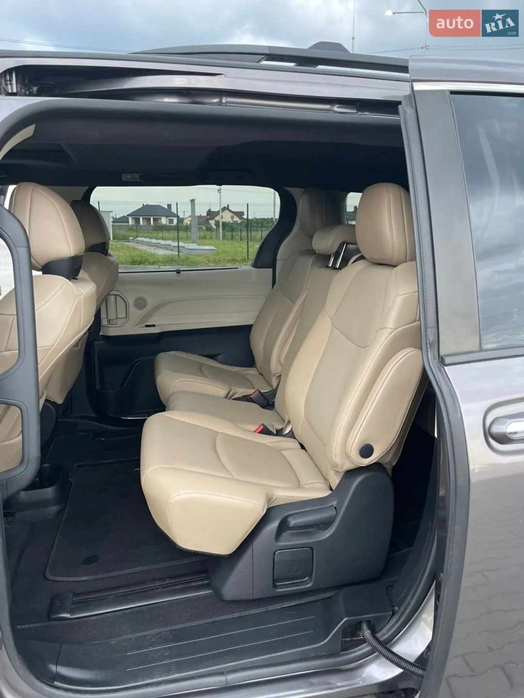 2021 Toyota Sienna - мініатюра 17