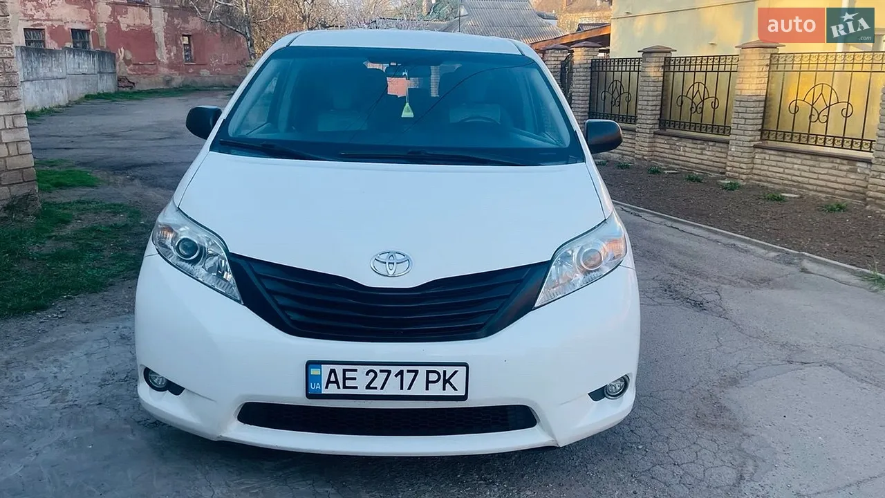 2014 Toyota Sienna - мініатюра 35