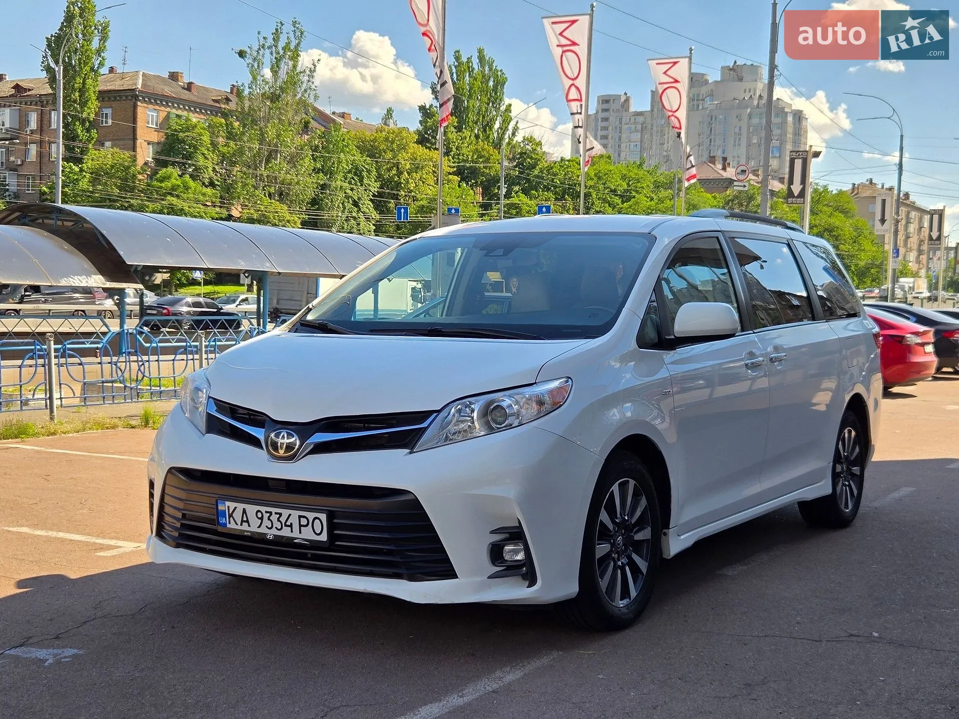 2019 Toyota Sienna - мініатюра 4
