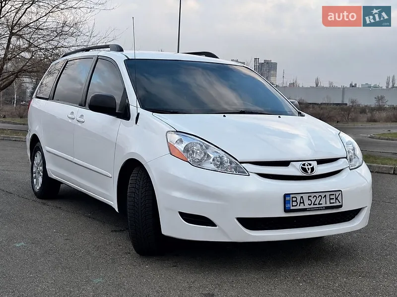 Toyota Sienna 2007