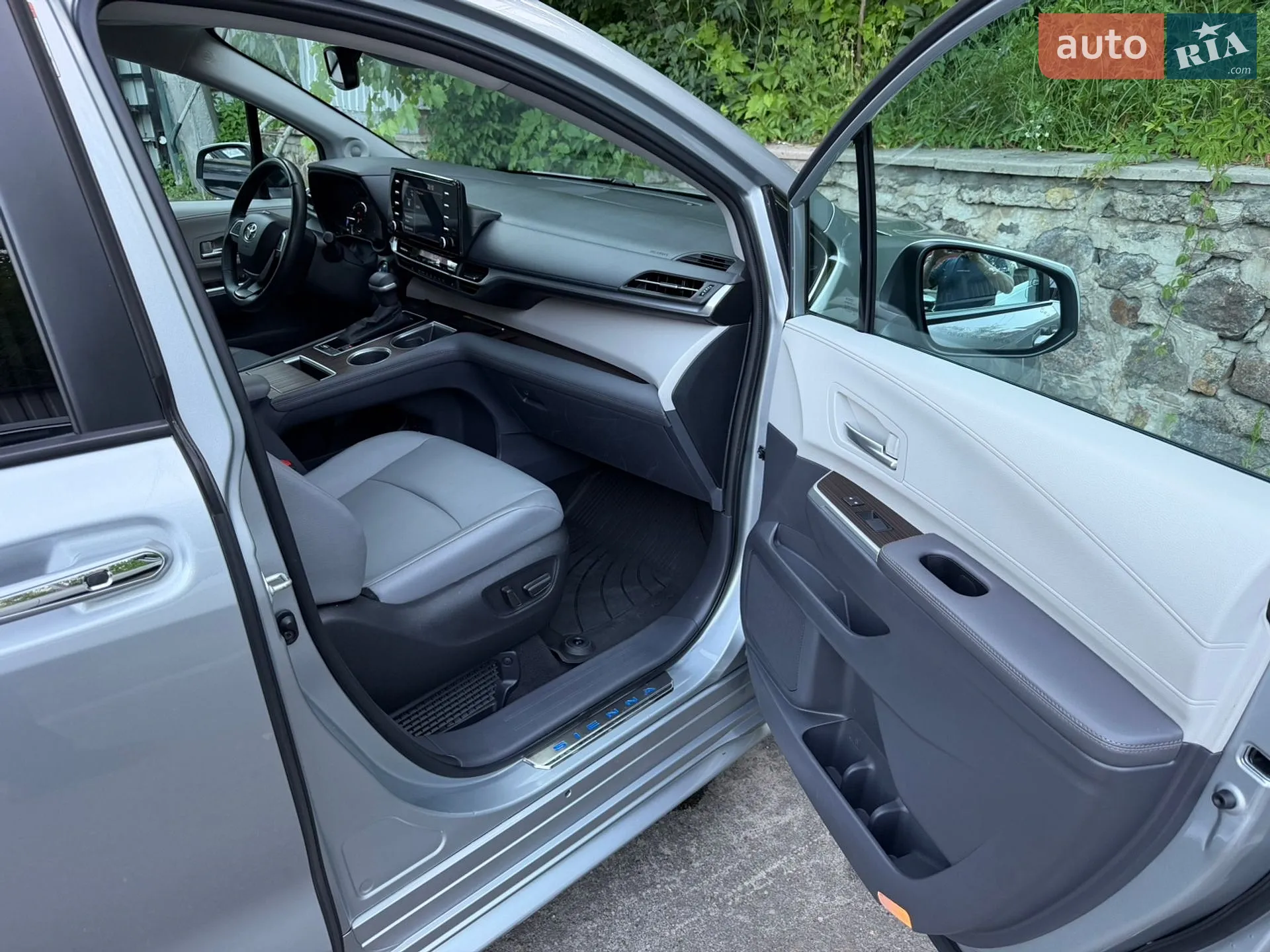 2023 Toyota Sienna - мініатюра 26