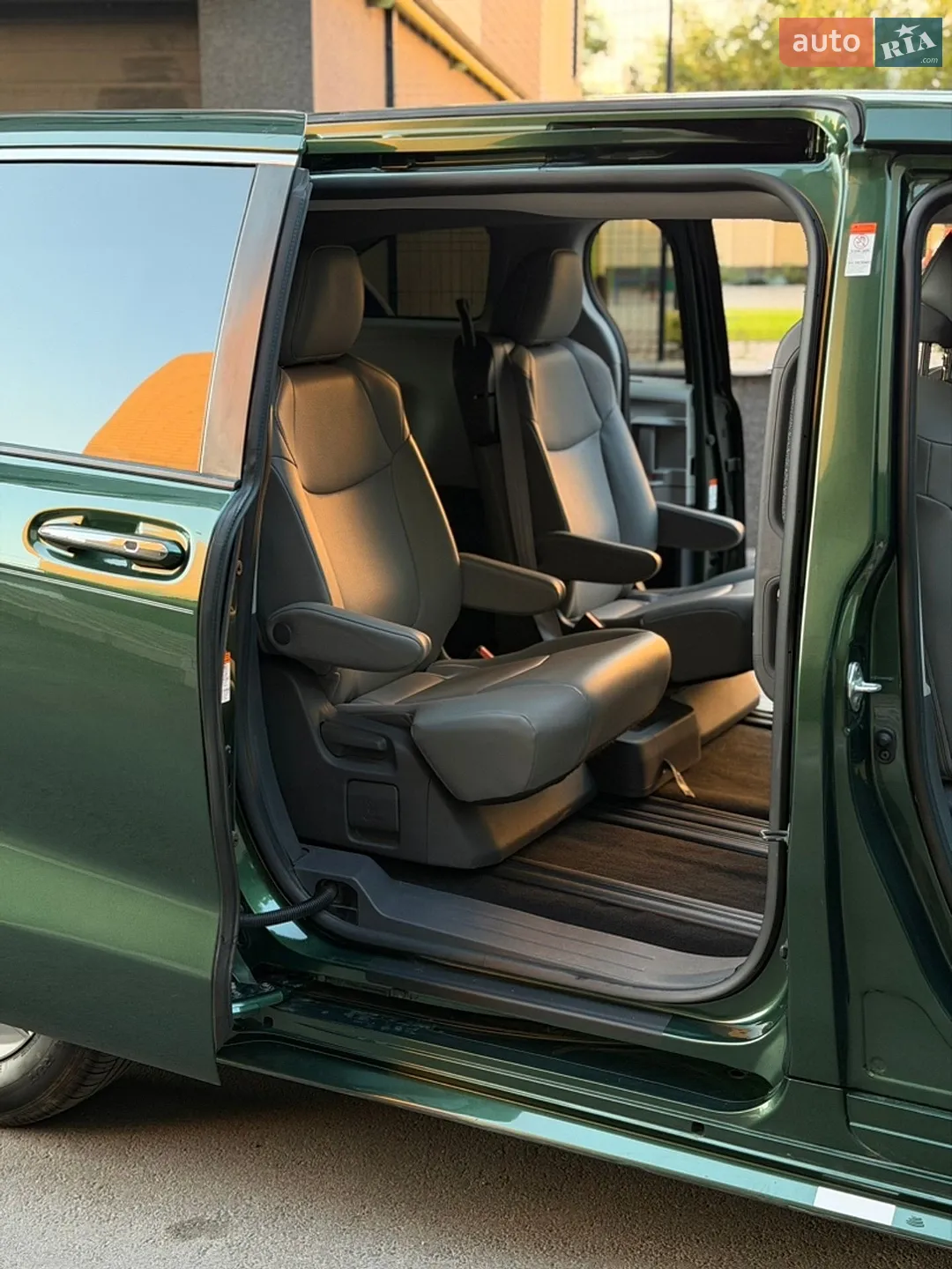2020 Toyota Sienna - мініатюра 24