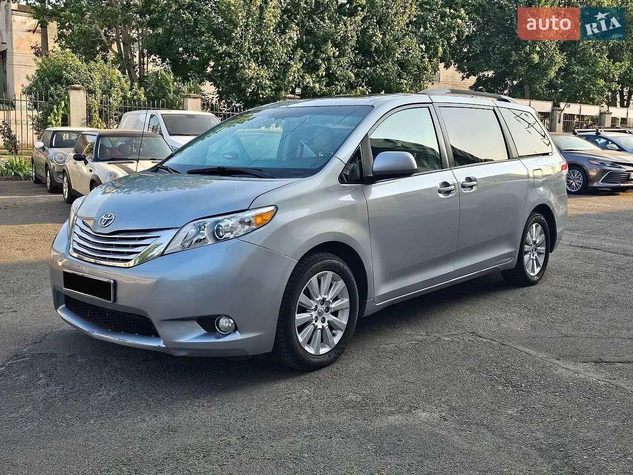 2014 Toyota Sienna - мініатюра 38