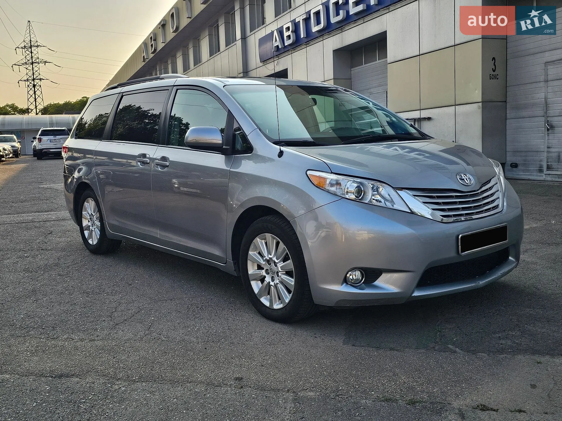 2013 Toyota Sienna - мініатюра 5