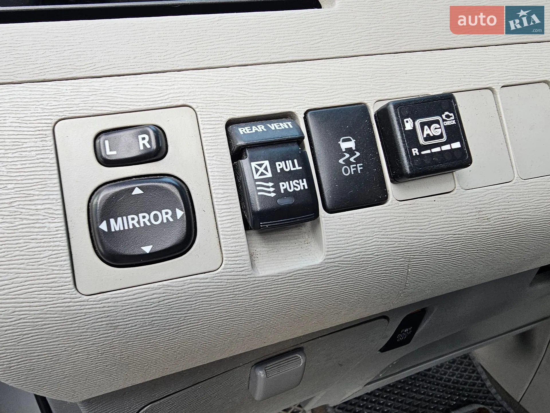 2013 Toyota Sienna - мініатюра 30