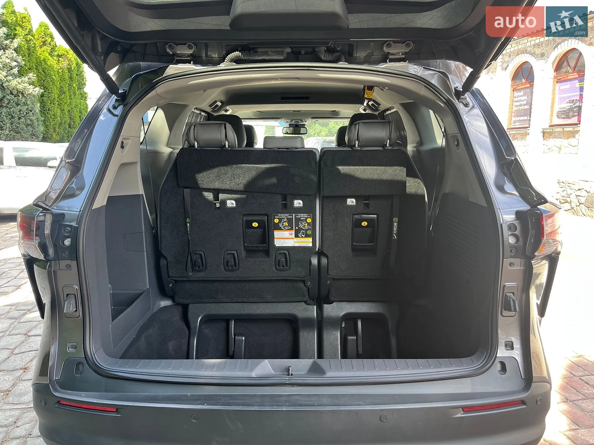 2023 Toyota Sienna - мініатюра 5