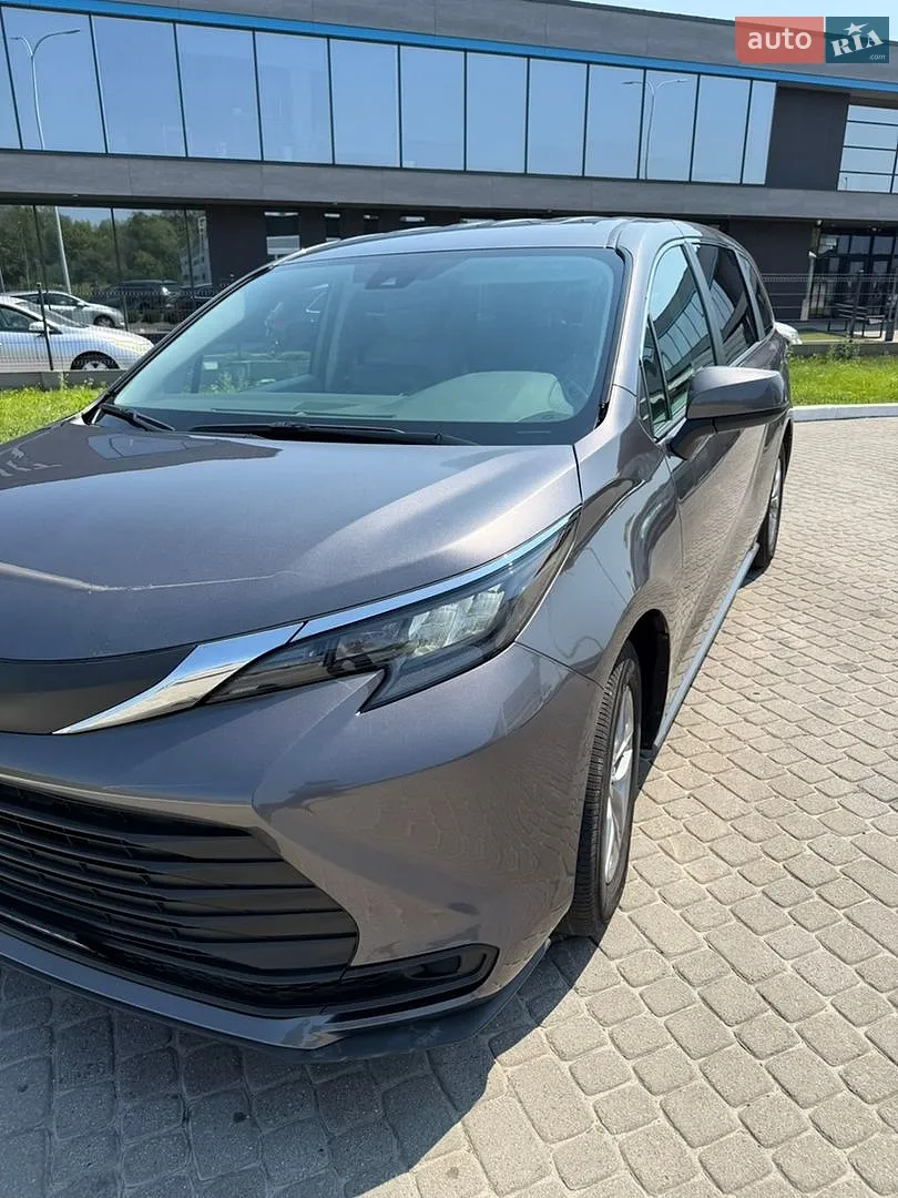 2024 Toyota Sienna - мініатюра 8