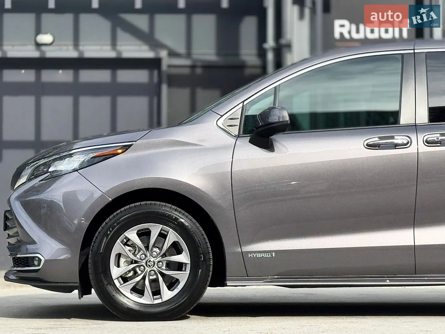 2021 Toyota Sienna - мініатюра 12