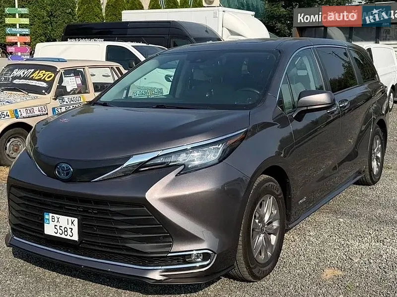 Toyota Sienna