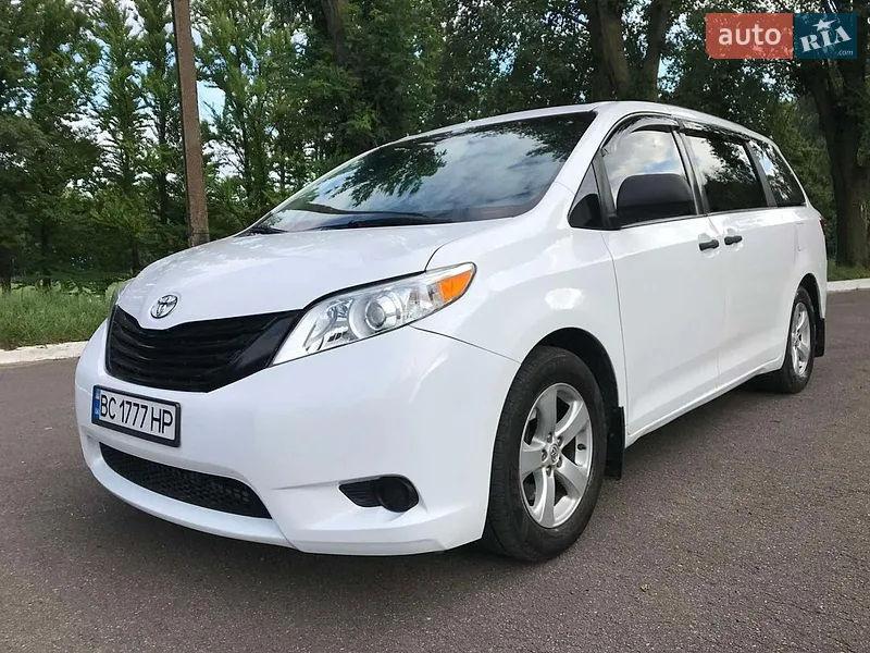 Toyota Sienna 2014