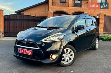 Минивэн Toyota Sienta 2017 в Белой Церкви
