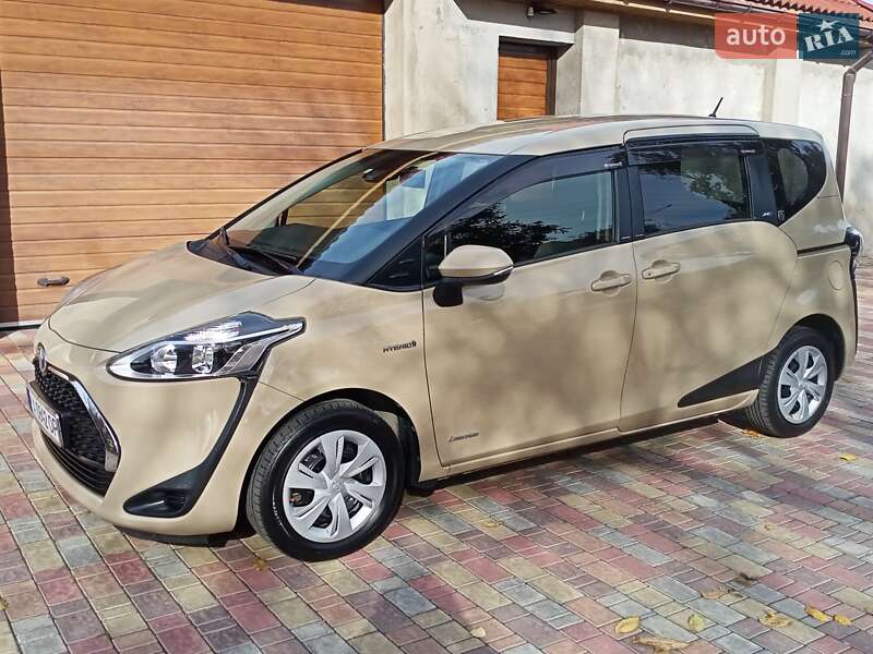 Минивэн Toyota Sienta 2018 в Одессе фото 11 Минивэн Toyota Sienta 2018 в Одессе