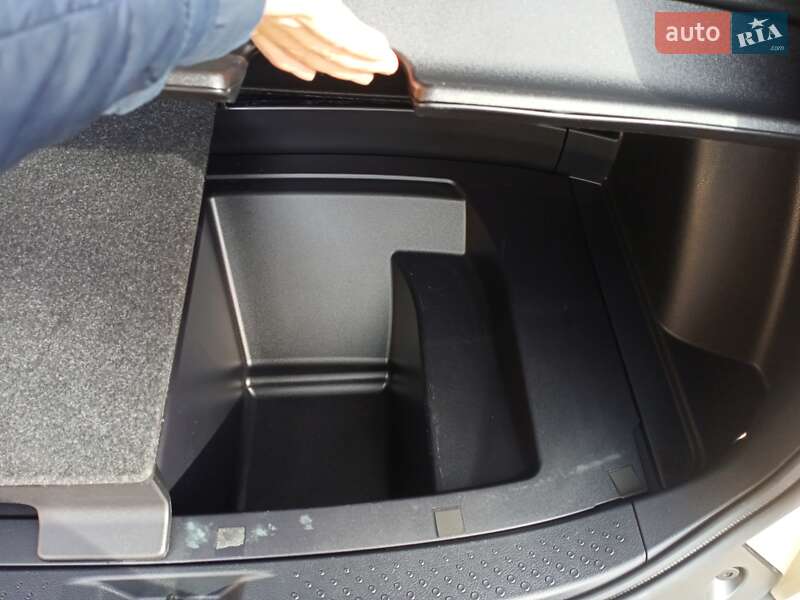 Минивэн Toyota Sienta 2018 в Одессе фото 71 Минивэн Toyota Sienta 2018 в Одессе