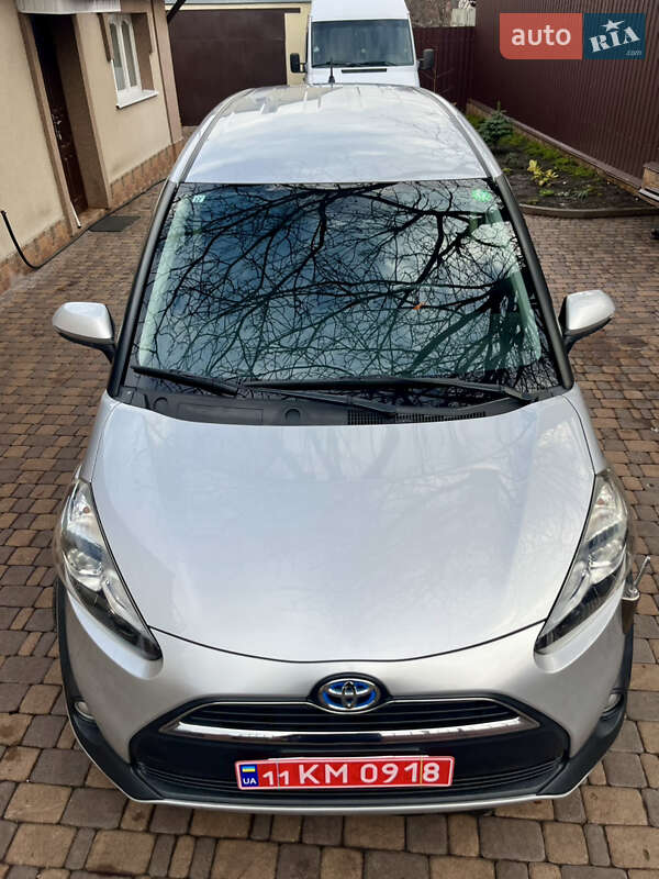 Минивэн Toyota Sienta 2018 в Белой Церкви