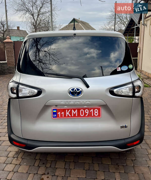 Минивэн Toyota Sienta 2018 в Белой Церкви