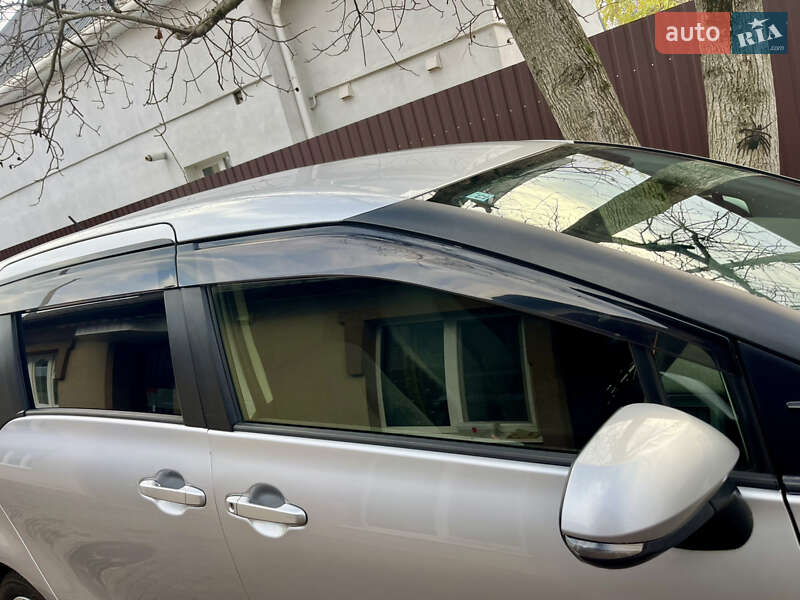 Минивэн Toyota Sienta 2018 в Белой Церкви