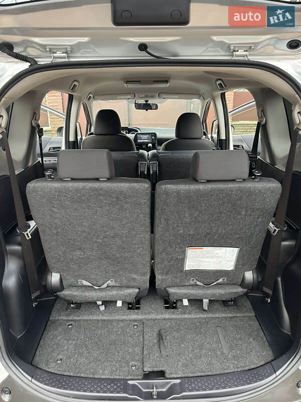 Минивэн Toyota Sienta 2018 в Белой Церкви