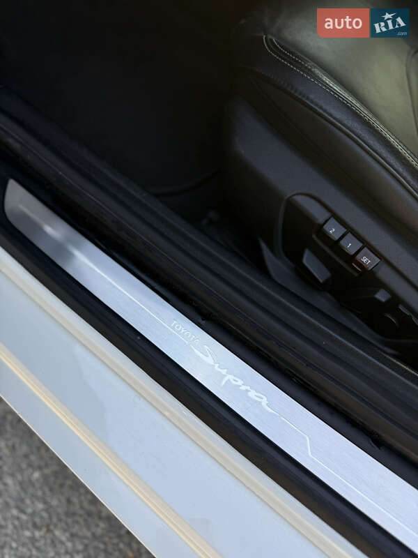 Купе Toyota Supra 2021 в Киеве