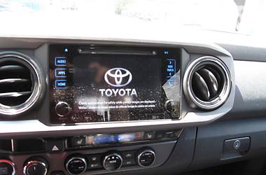 Пикап Toyota Tacoma 2016 в Киеве