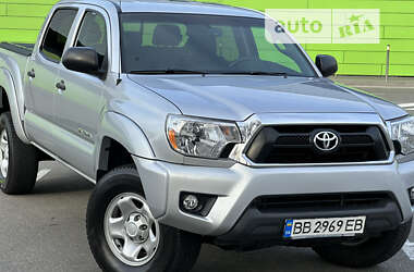 Пікап Toyota Tacoma 2012 в Києві