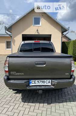 Пикап Toyota Tacoma 2015 в Снятине