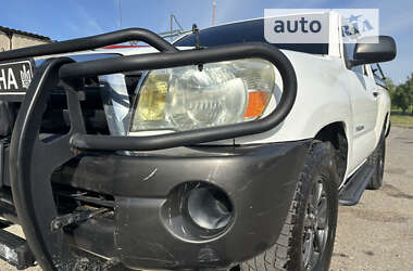 Пикап Toyota Tacoma 2005 в Краматорске